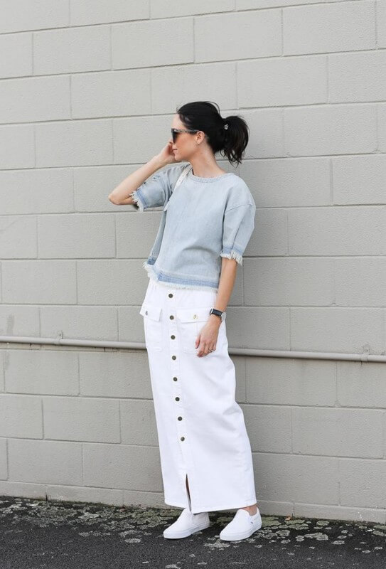 Look saia midi com botões branca e tenis look-saia-midi-com-botões-branca-e-tenis Foto Pinterest