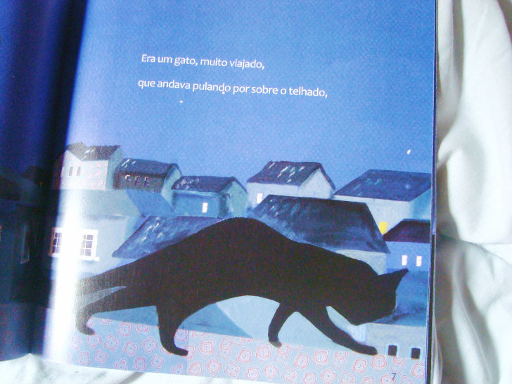 Livro Gato pra cá, rato pra lá do projeto: Leia para uma criança do banco Itaú