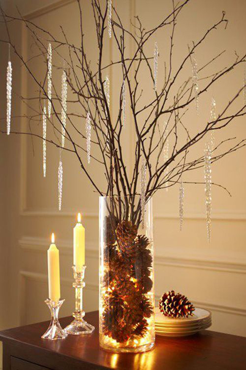 decoração natalina com pinhas 